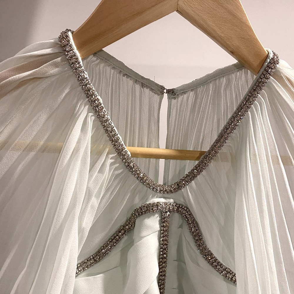 Self Portrait light mint green gown with crystal embellishments, size 10, unworn